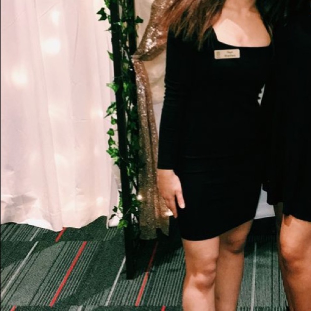 Forever 21 Long Sleeve Square Neck Dress - Picture 5 of 7